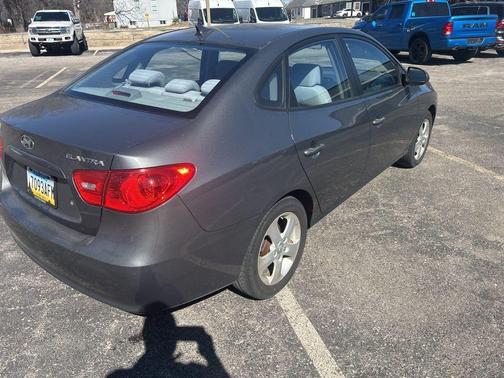 2009 Hyundai ELANTRA SE