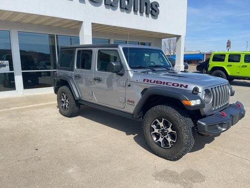 Photo 3 of 22 of 2021 Jeep Wrangler Unlimited Rubicon