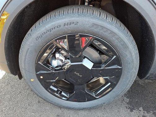Shadow Matte Gray 2026 Kia Sportage X-Line
