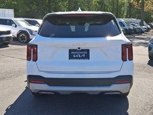 2026 Kia Sorento LX