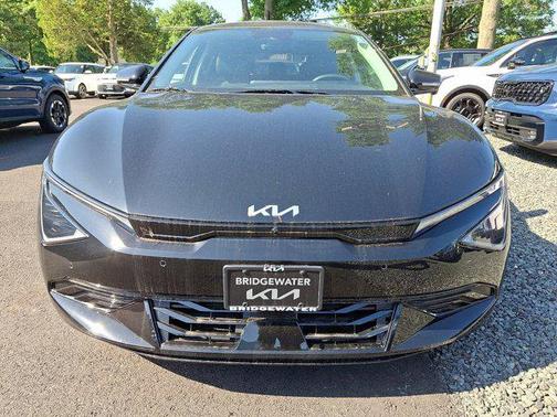 2025 Kia EV6 Wind
