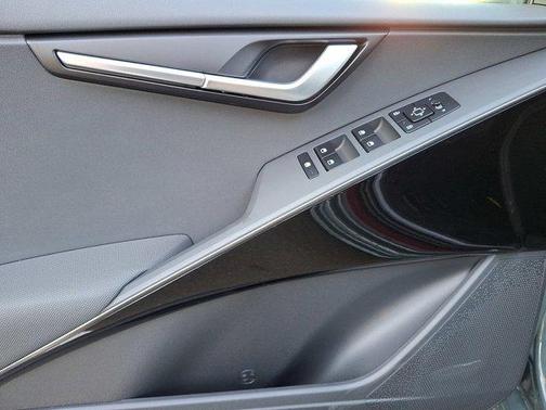 2025 Kia Niro EV Wind