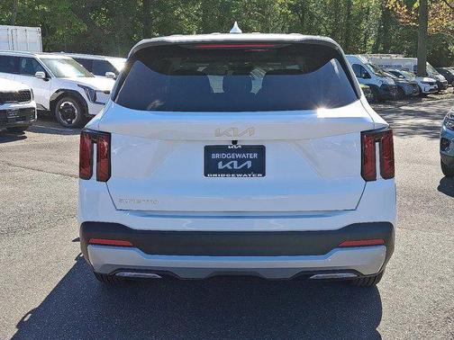 2026 Kia Sorento LX