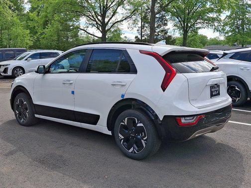 2025 Kia Niro EV Wave