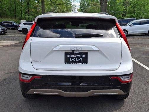 2025 Kia Niro EV Wave