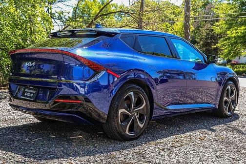 Yacht Blue 2024 Kia EV6 GT-Line