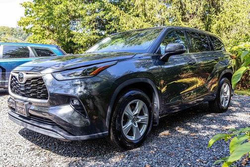 2021 Toyota Highlander L