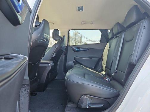2025 Kia EV6 Wind