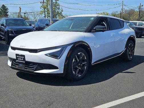 2025 Kia EV6 Wind