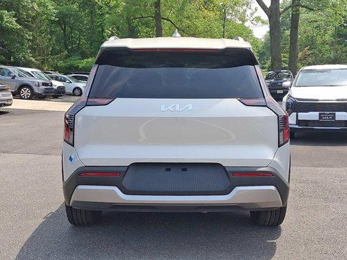 2026 Kia EV9 Land