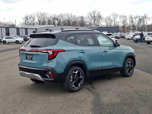 2025 Kia Seltos S