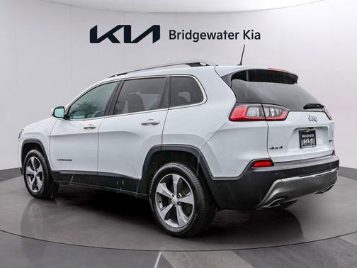 Bright White Clearcoat 2019 Jeep Cherokee Limited