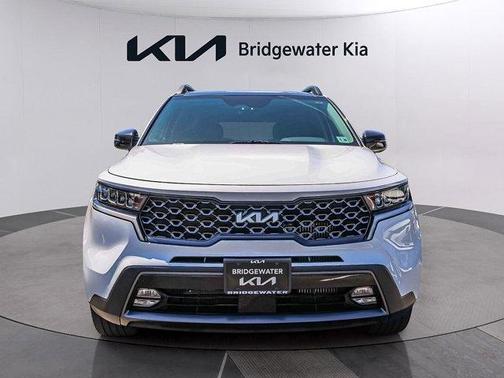 Glacial White Pearl 2023 Kia Sorento EX