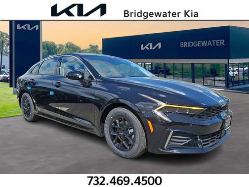 Aurora Black Pearl 2026 Kia K5 LXS