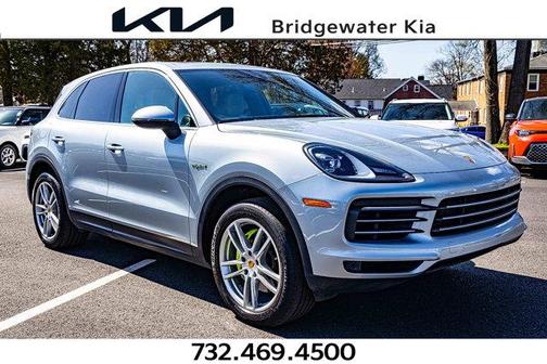2020 Porsche Cayenne E-Hybrid