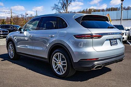 2020 Porsche Cayenne E-Hybrid