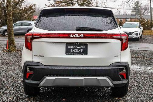 2024 Kia Seltos LX