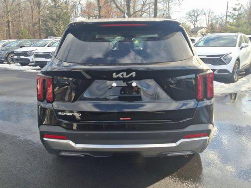 2025 Kia Sorento S