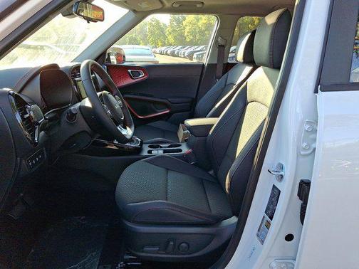 2025 Kia Soul GT-Line