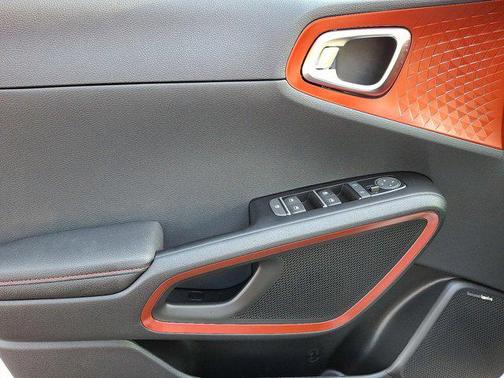 2025 Kia Soul GT-Line