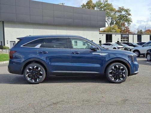 2025 Kia Sorento EX