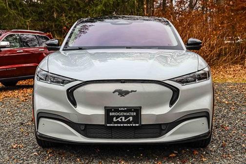 2022 Ford Mustang Mach-E Premium