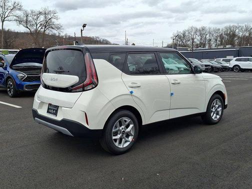 2025 Kia Soul S
