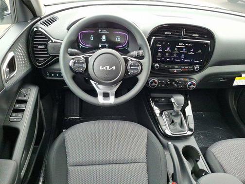 2025 Kia Soul S