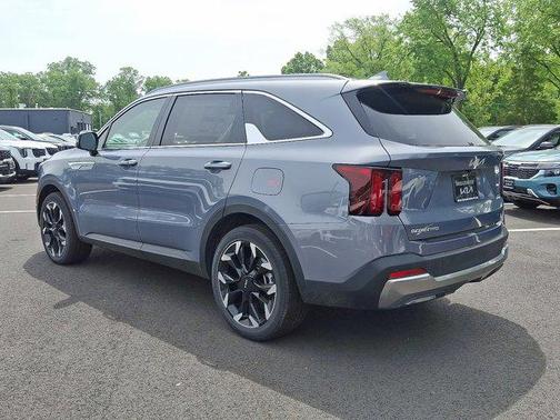 2025 Kia Sorento EX