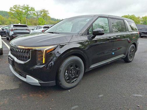 Aurora Black Pearl 2026 Kia Carnival LXS