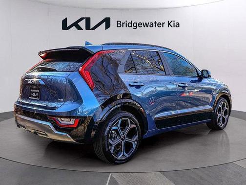 2025 Kia Niro Touring