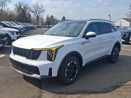 2025 Kia Sorento S