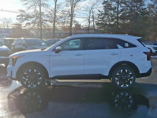 2025 Kia Sorento EX