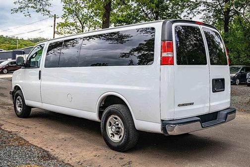2019 Chevrolet Express 3500 LT