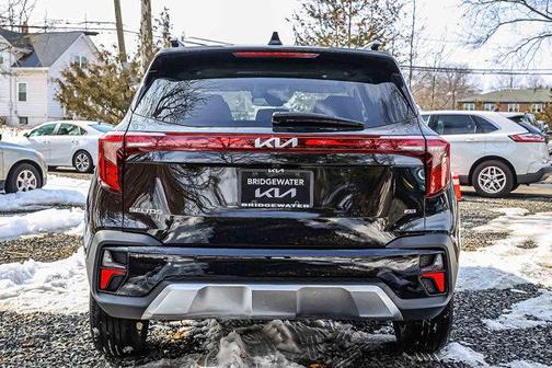 2025 Kia Seltos EX
