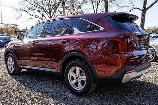 2024 Kia Sorento LX