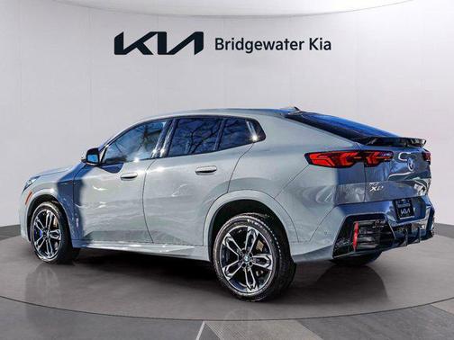 Gray 2025 BMW X2 xDrive28i