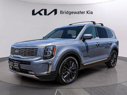 Everlasting Silver 2020 Kia Telluride SX