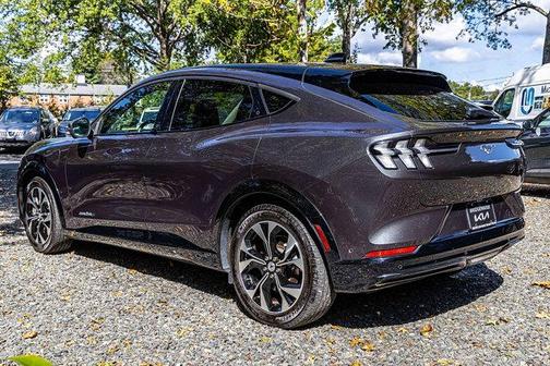 2021 Ford Mustang Mach-E Premium