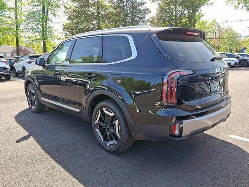 2025 Kia Telluride EX
