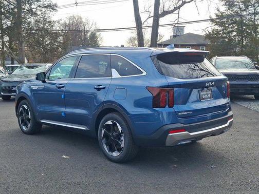 2025 Kia Sorento Plug-In Hybrid EX