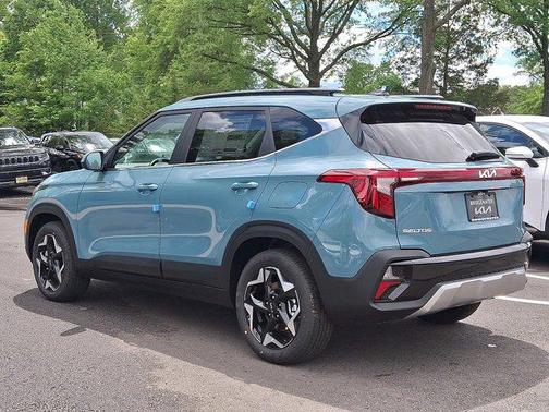 2025 Kia Seltos EX