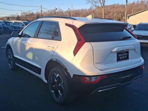 2025 Kia Niro EV Wind