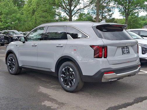 2025 Kia Sorento S