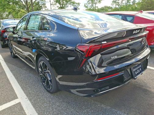 Aurora Black Pearl 2026 Kia K5 GT-Line