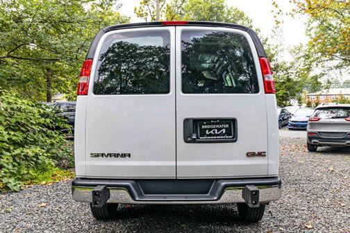 2023 GMC Savana 2500 Work Van