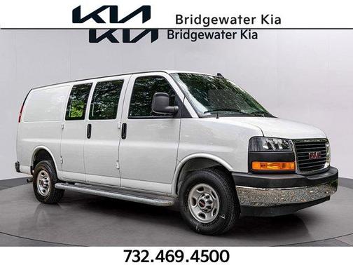 2023 GMC Savana 2500 Work Van
