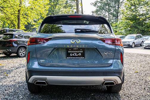 2022 INFINITI QX50 ESSENTIAL