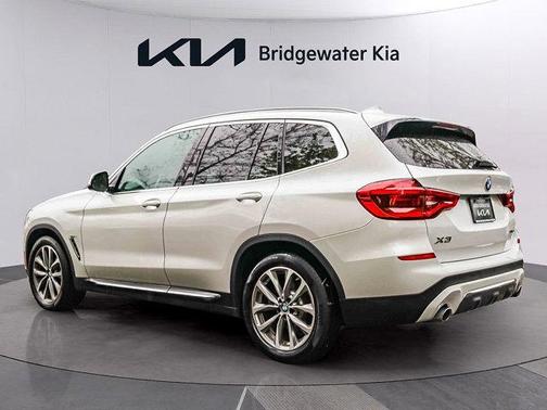Mineral White Metallic 2019 BMW X3 xDrive30i
