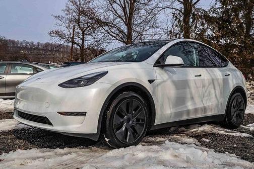2025 Tesla Model Y Long Range